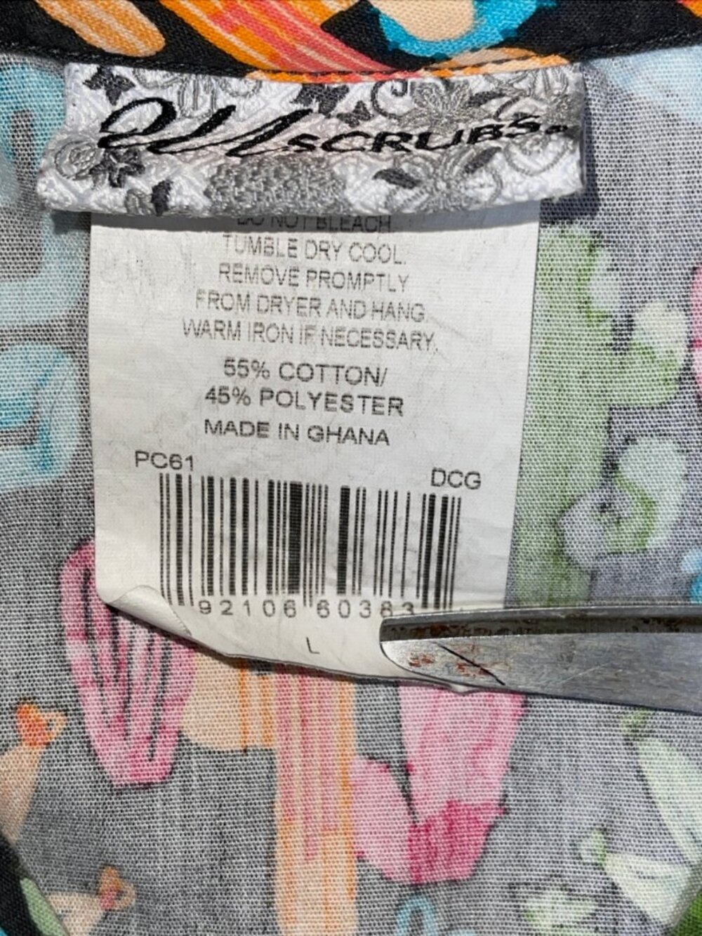 UA Scrubs Sz Large Gray Pink Western Cactus Plant Scrub Shirt Top Nurse Vet Tech - Picture 9 of 9